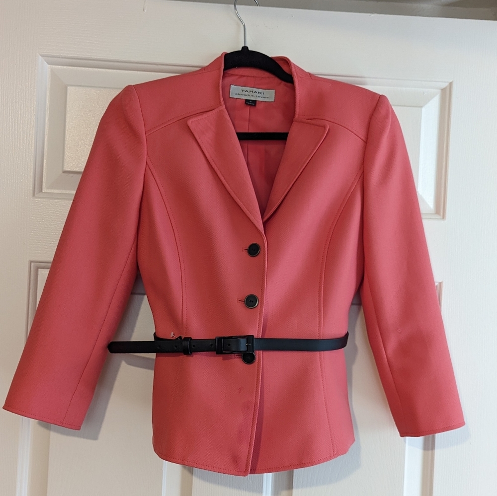 Tahari Arthur S. Levine pink blazer with belt
